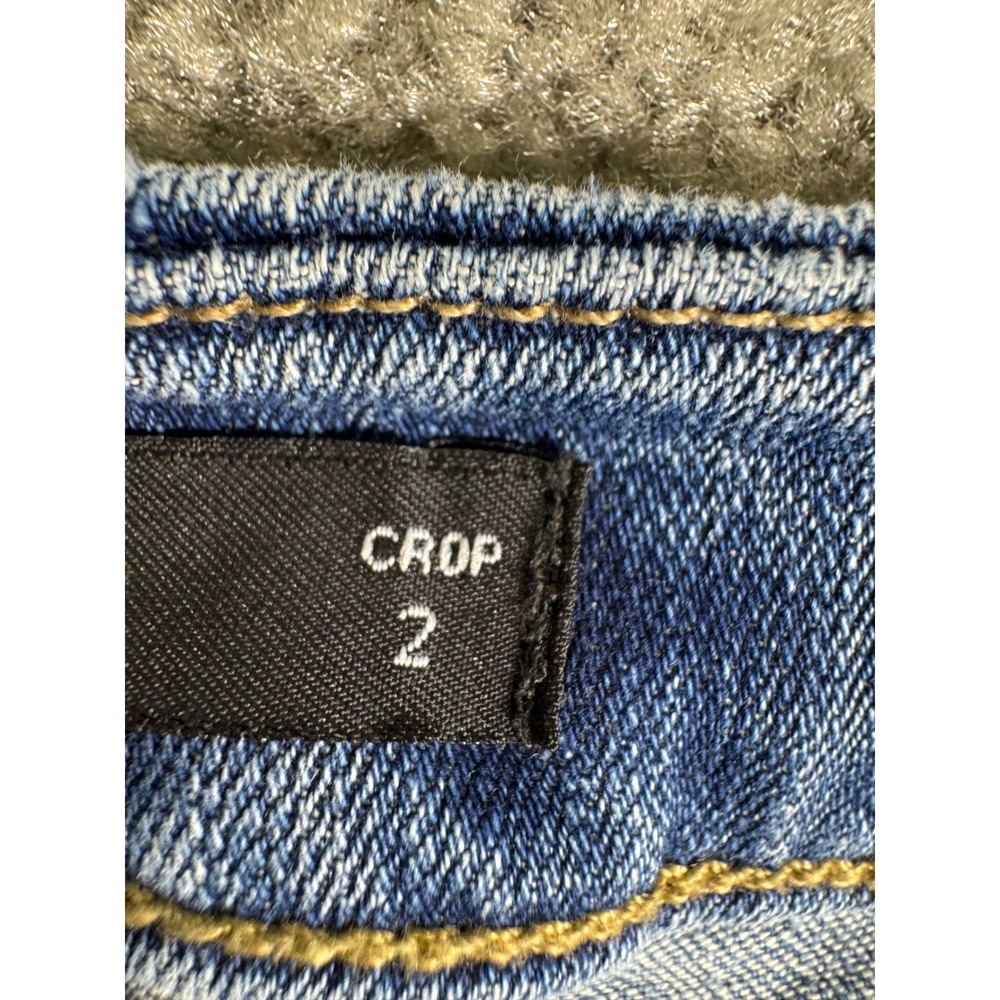 Simply Vera Vera Wang Womens Size 2 Blue Medium Wash Cuffed Crop Jeans Mid Rise - Picture 4 of 7